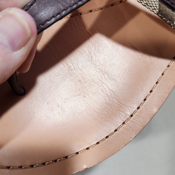 Coach Sammy Signature C Logo Thong Sandals, Brown, Size 8.5 Gold Hardware - Picture 16 of 16